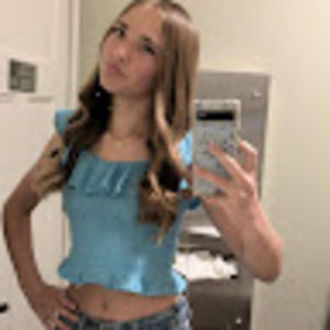 Meet your Posher, Kenzie